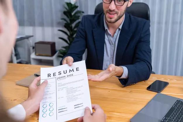 Easy Steps To Create a Job-Winning Resume 