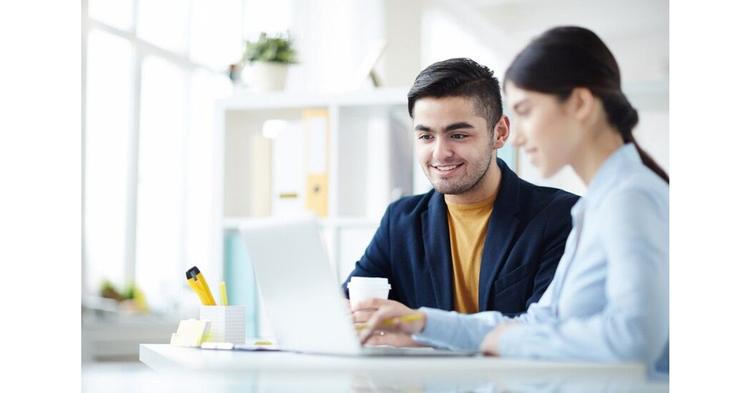 Online education is better than offline