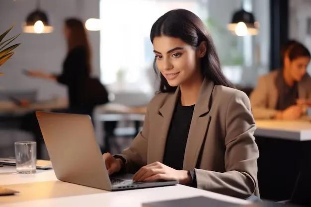 Trends and Predictions Explored in Online BBA Courses