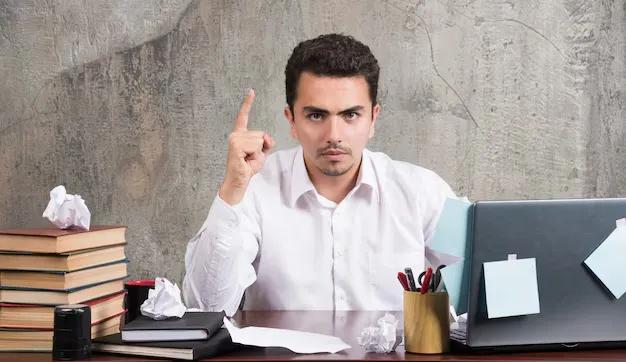 Amity Online Pursuing Online MBA