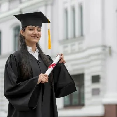 Amity Online ugc recognised mba university