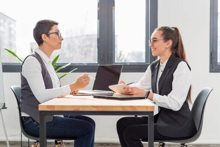 Amity Online Common Interview Questions and How to Answer Them