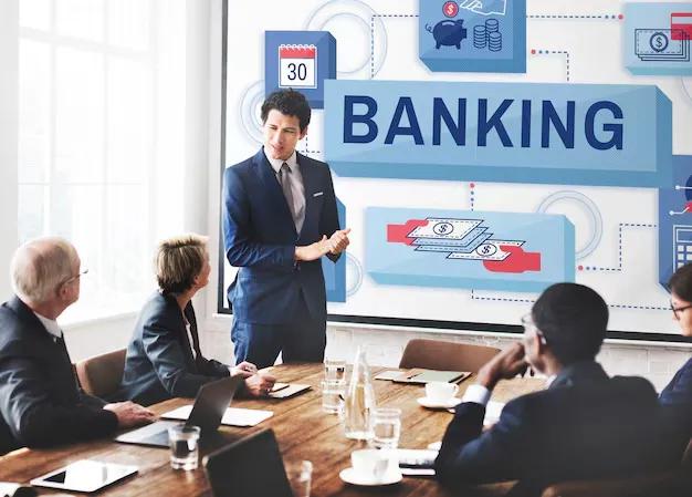 Amity Online Exploring Banking Sector Growth in India