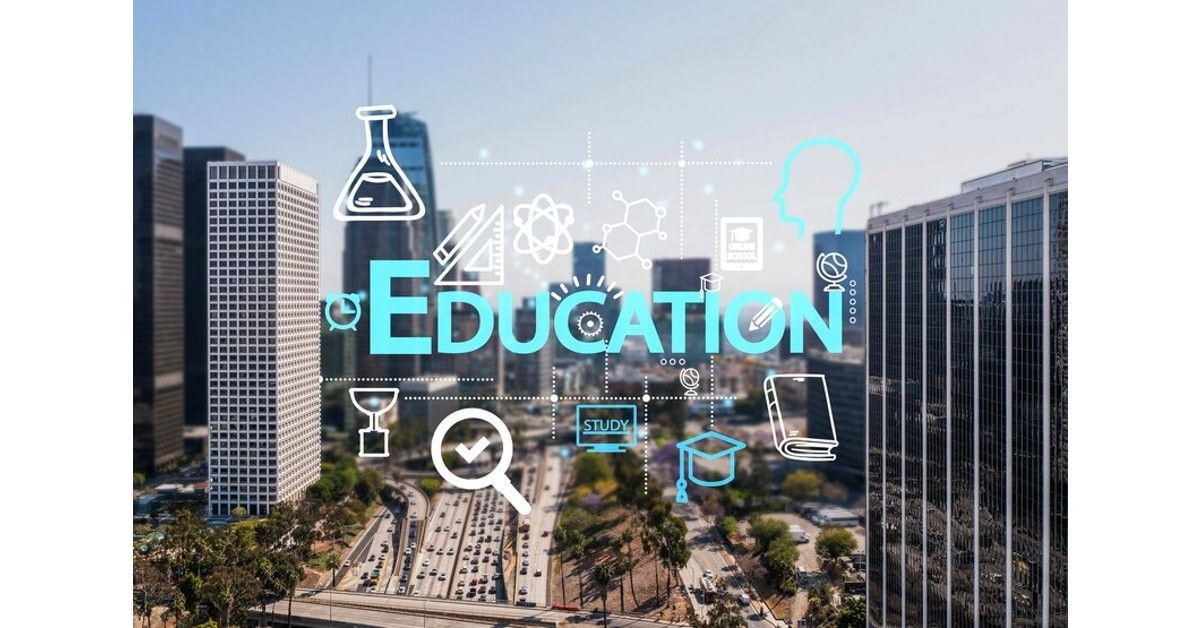 Amity Online op Career Courses After 12th in Arts