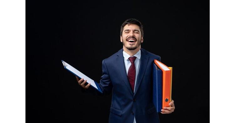 Amity Online Hiring MBA Graduate