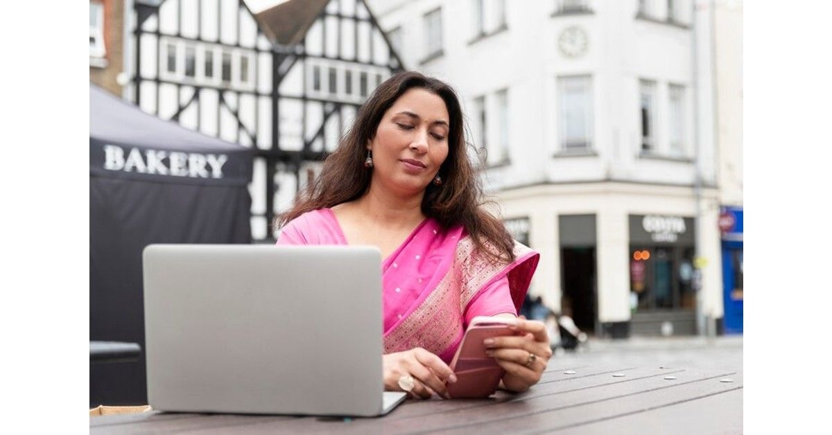 Amity Online Standout as a leader with online MBA