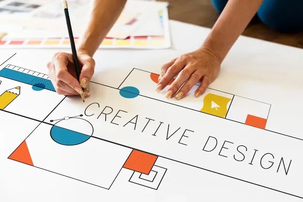 Amity Online Salary of a graphic designer