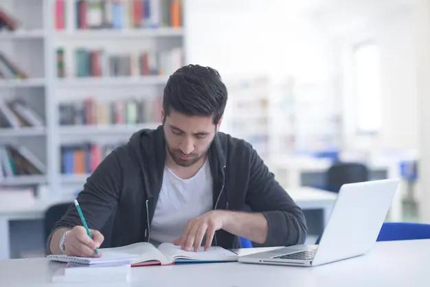 Amity Online Everything You Need to Know About JEE Mains