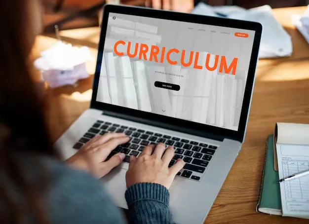 Curriculum Designed for the Digital Age