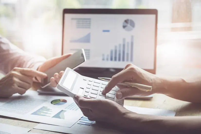 Best career options for commerce students 