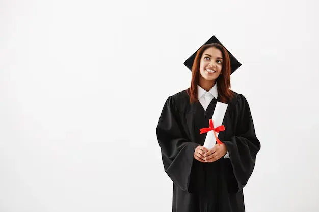 dreamy-african-woman-graduate-smiling-thinking-holding-diploma_176420-14314 (1).webp