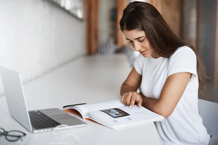 Eligibility Criteria for Online BBA at Amity Online